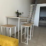 Seafront Studio-apartment * Krilo