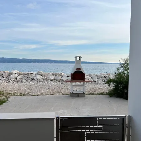Apartment Seafront Studio-apartment Krilo
