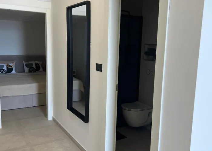 Seafront Studio-apartment Krilo